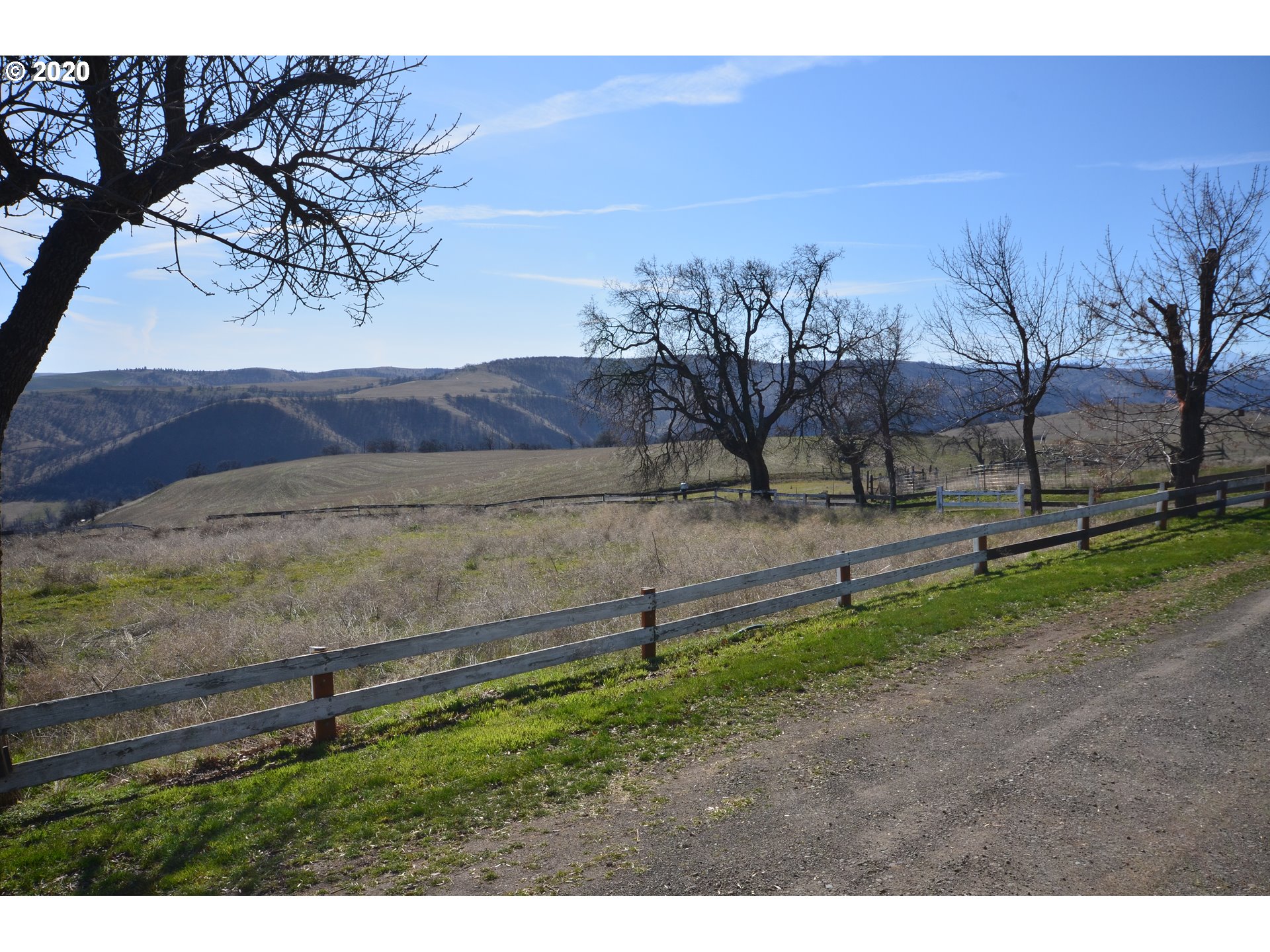 5517 Dolan Road The Dalles, OR 97058 - Photo 9 of 32 Gallery Image 9