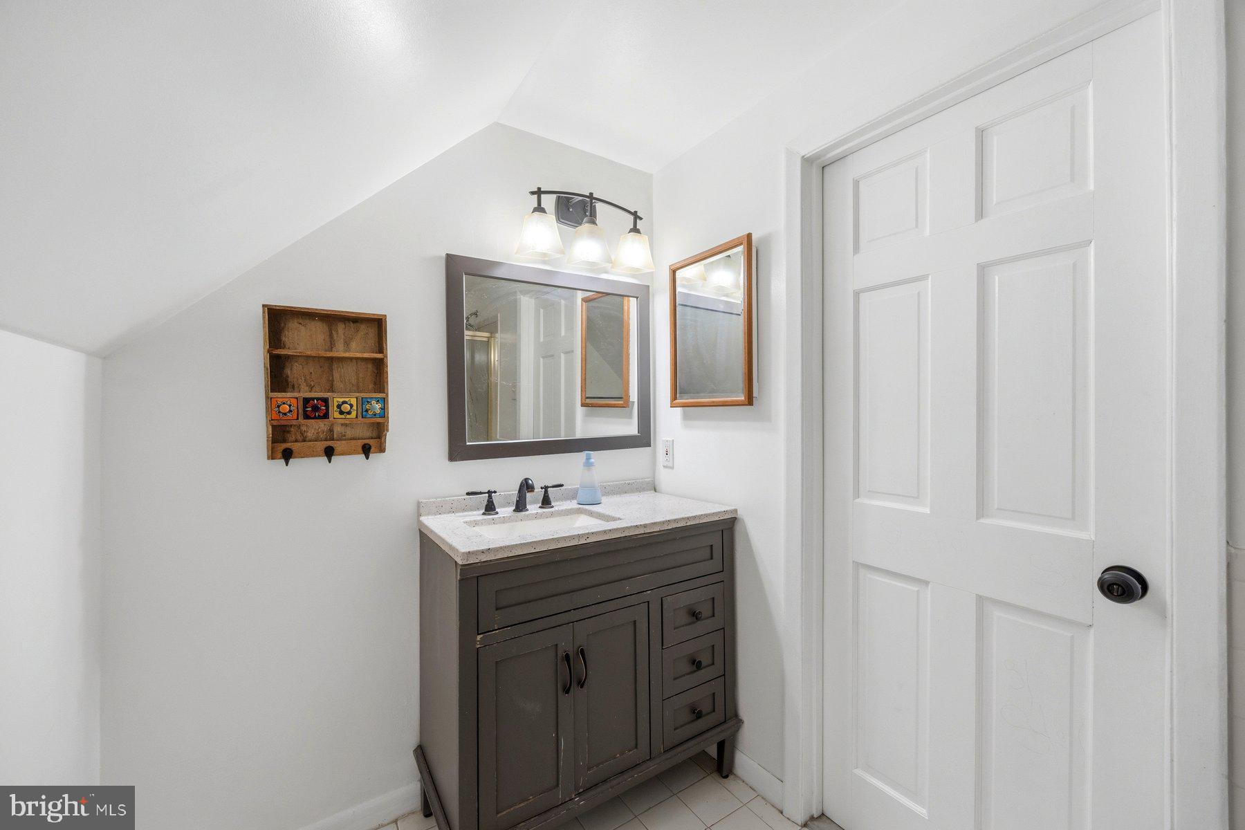 1204 Canberwell Road Baltimore, MD 21228 - Photo 25 of 32