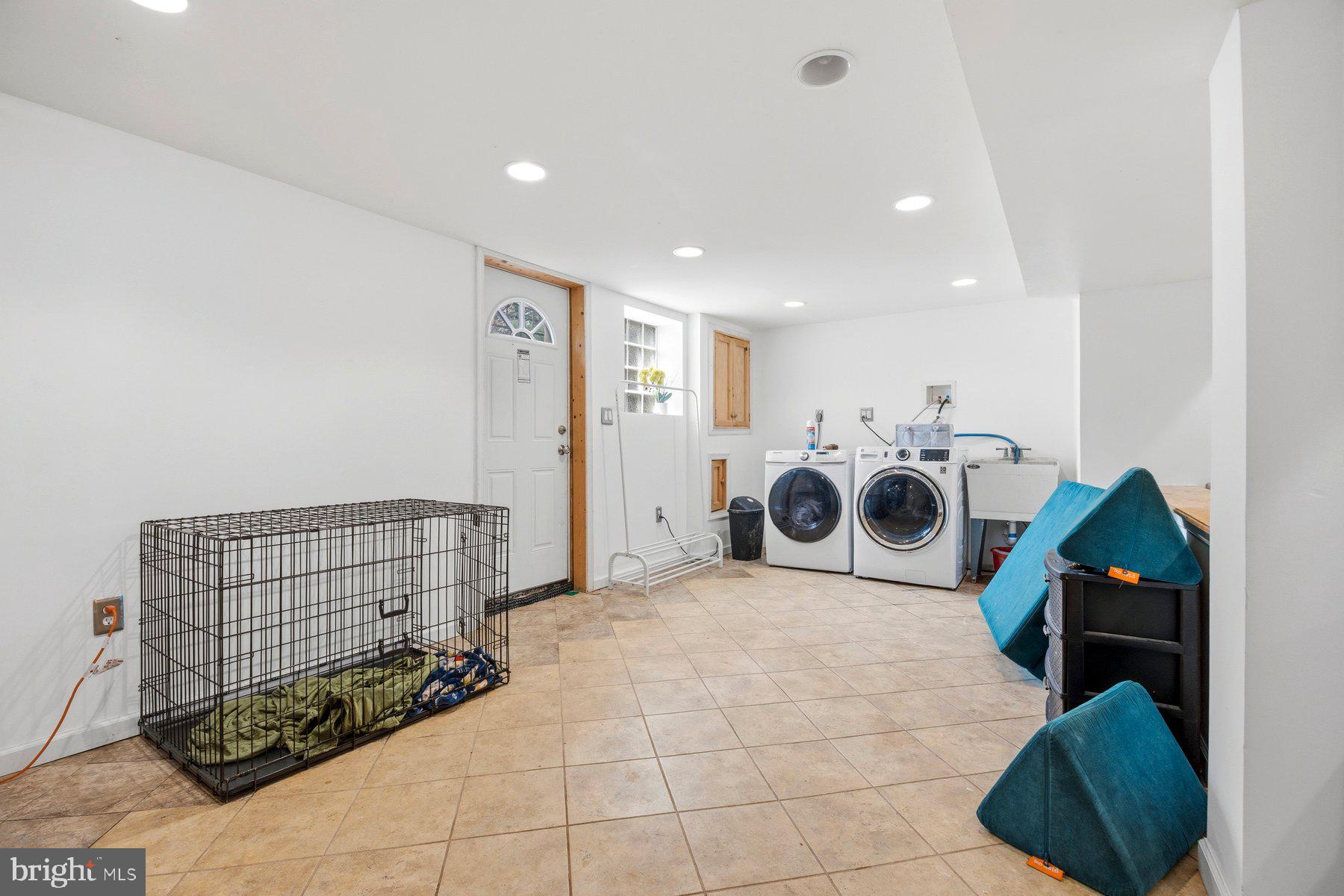 1204 Canberwell Road Baltimore, MD 21228 - Photo 28 of 32