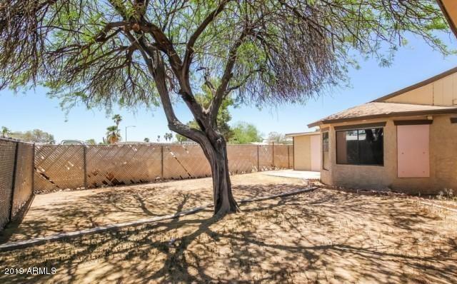 2737 East Beardsley Road Phoenix, AZ 85050 - Photo 4 of 17 20180531144128156400000000-o - Copy
