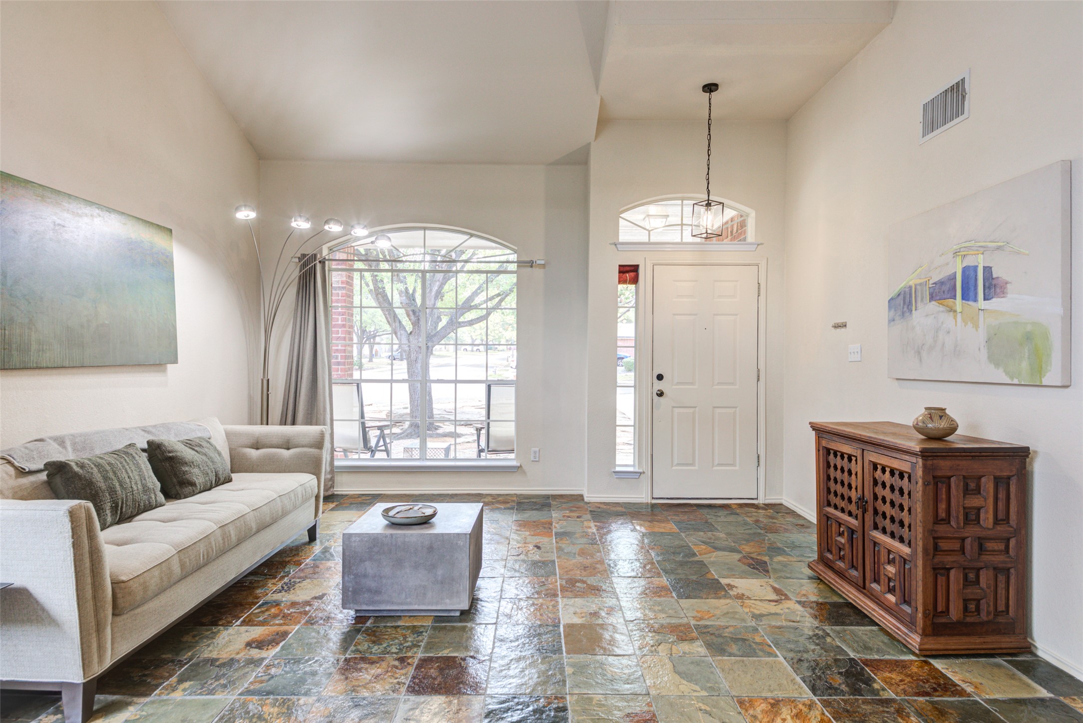 8904 West Hove Loop Austin, TX 78749 - Photo 5 of 40