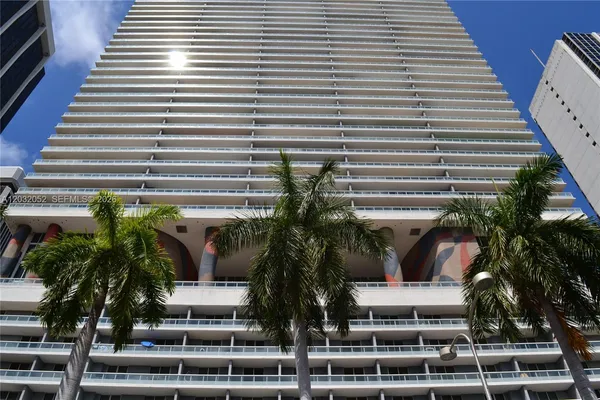 $4,500 | 50 Biscayne Boulevard, Unit 1408, Miami, FL 33132