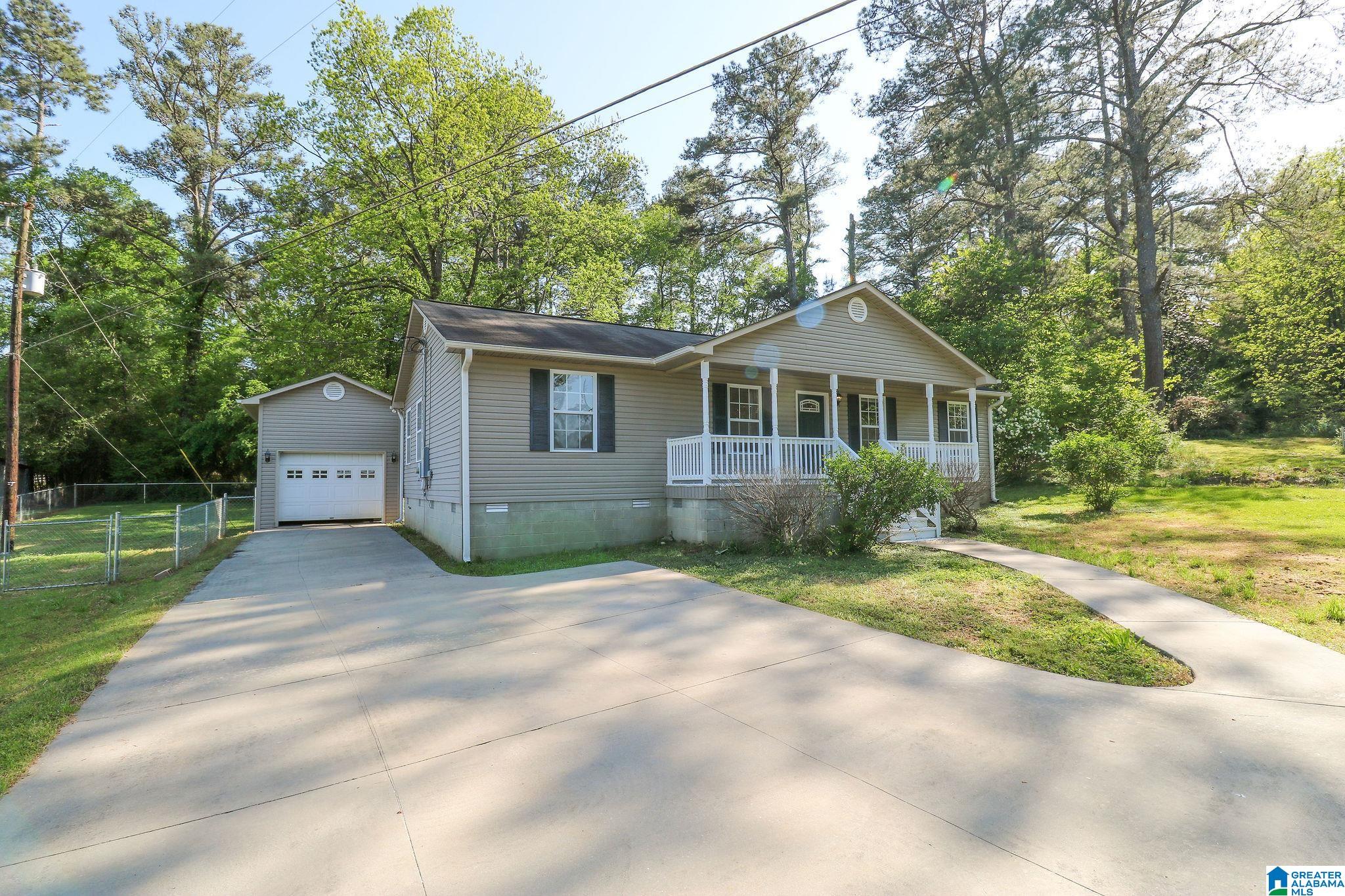 121 Martin Street Anniston, AL 36206 - Photo 32 of 36