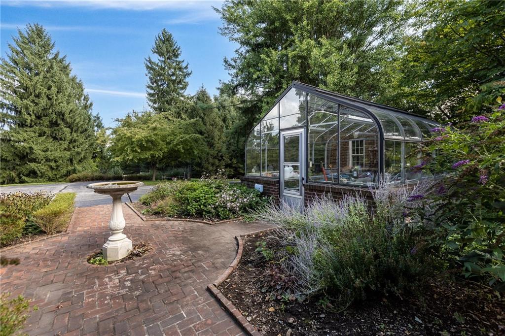 169 Country Club Road Sewickley, PA 15143 - Photo 31 of 39