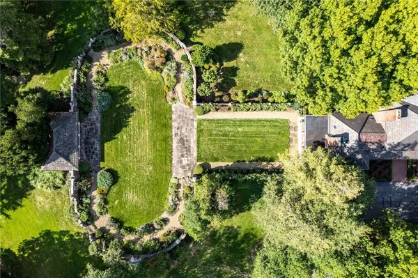 $3,995,000 | 169 Country Club Road, Sewickley, PA 15143