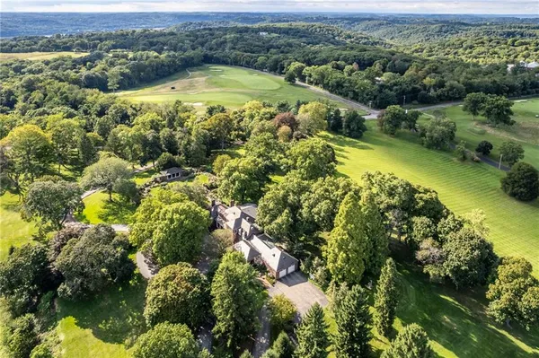 $3,995,000 | 169 Country Club Road, Sewickley, PA 15143