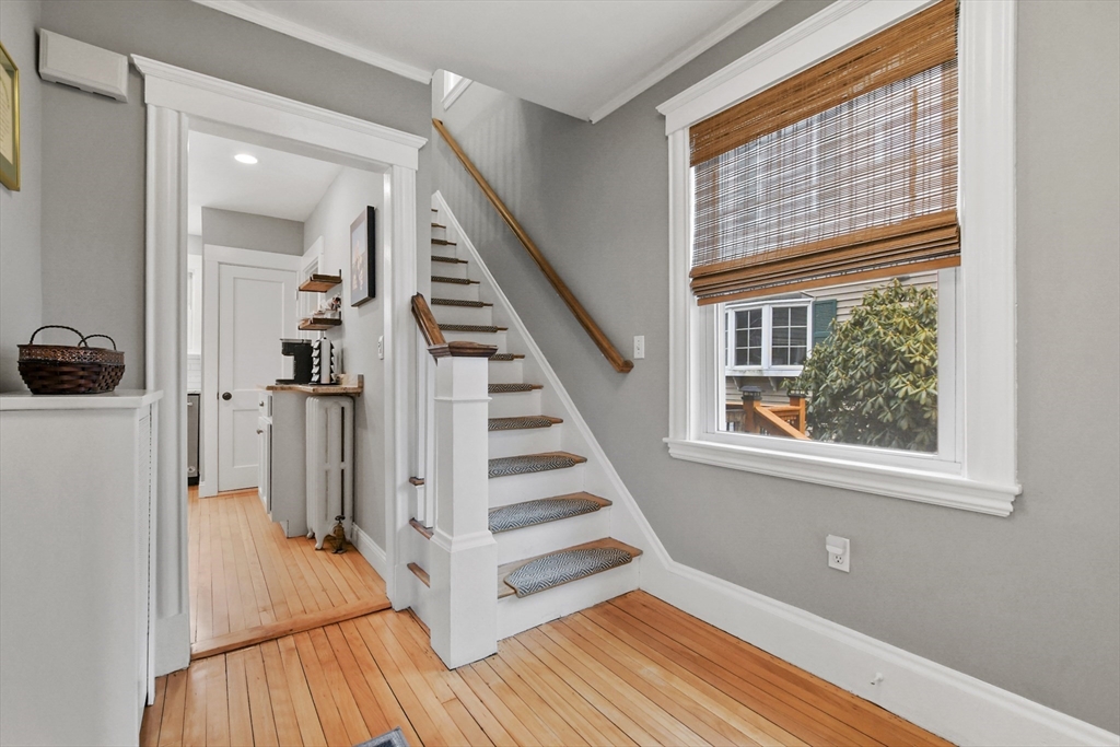 12 Carter Road Lynn, MA 01904 - Photo 3 of 40 Gallery Image 3