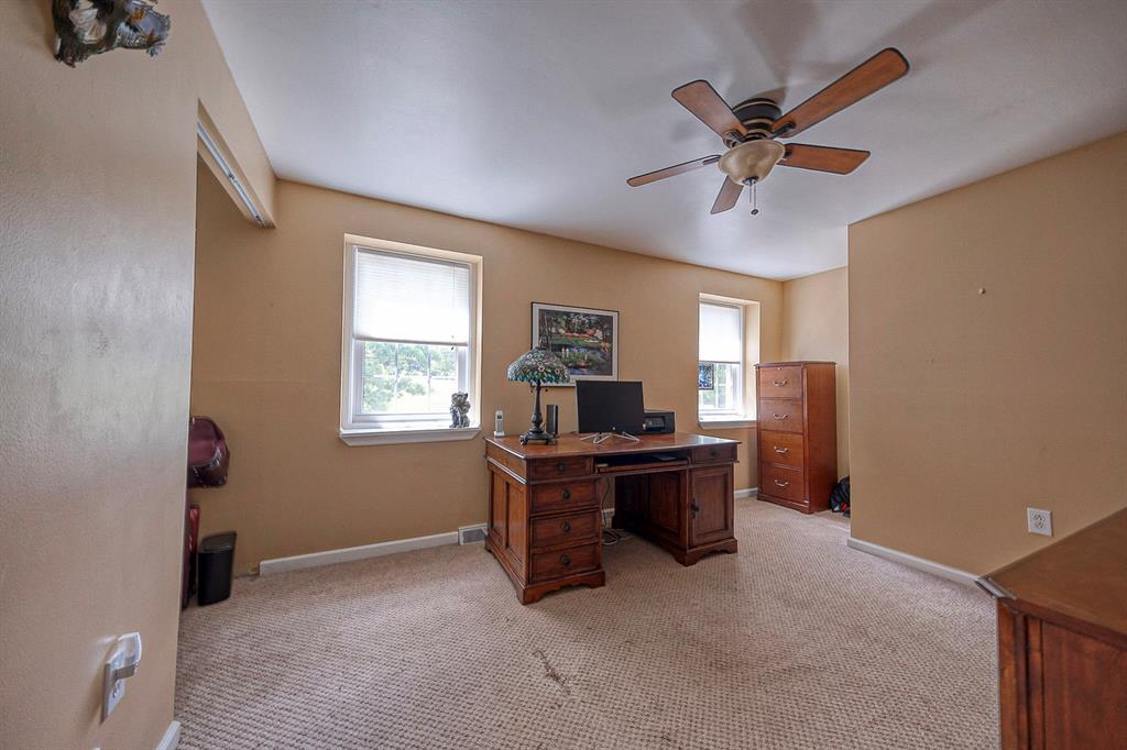 1373 Magee Road Sewickley, PA 15143 - Photo 39 of 50