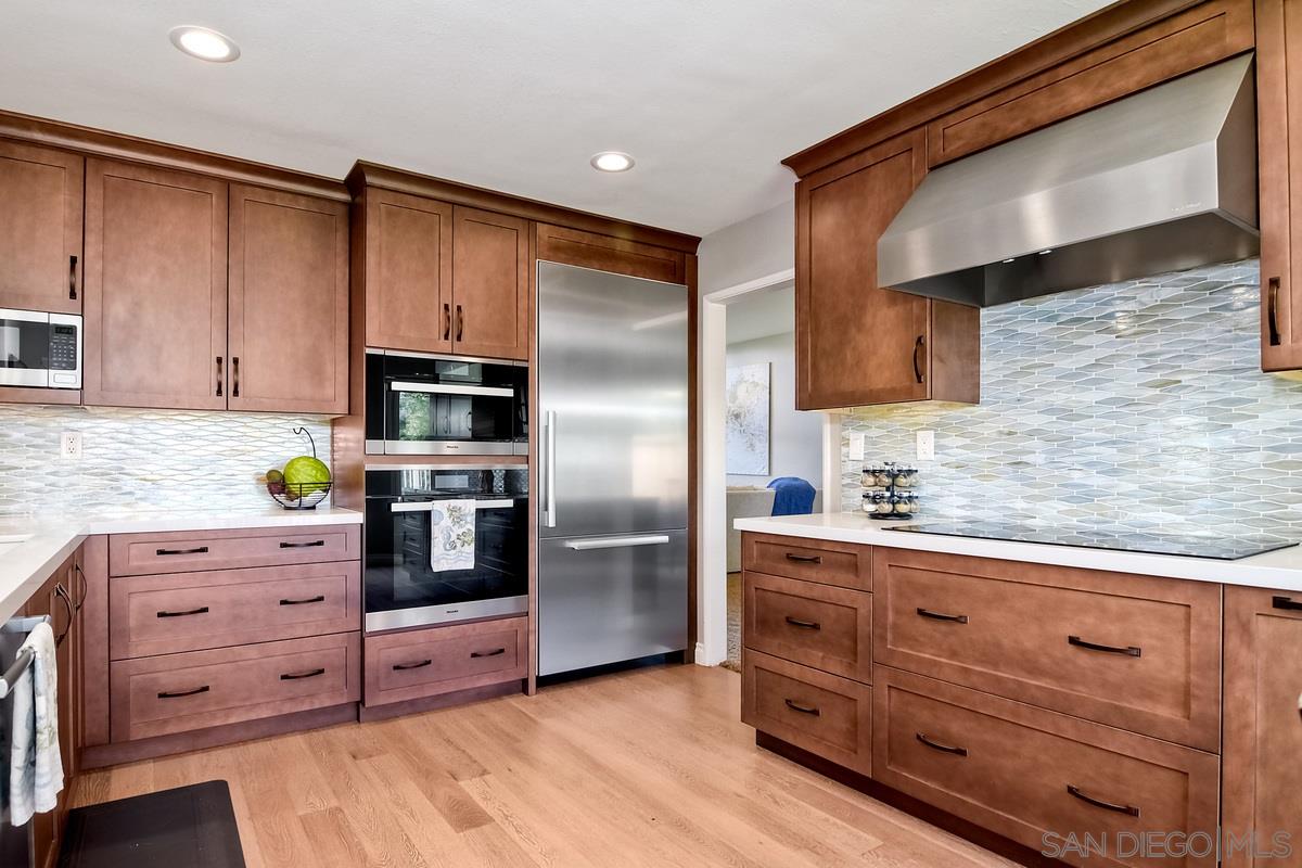1754 Orchard Wood Road Encinitas, CA 92024 - Photo 12 of 25 Miele & Bosch Appliances... have you seen the steam oven? The induction stove top?