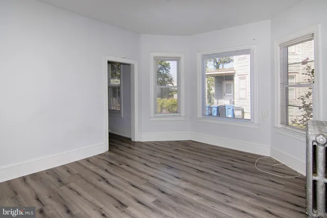 $319,900 | 428 Summit Avenue, Westville, NJ 08093