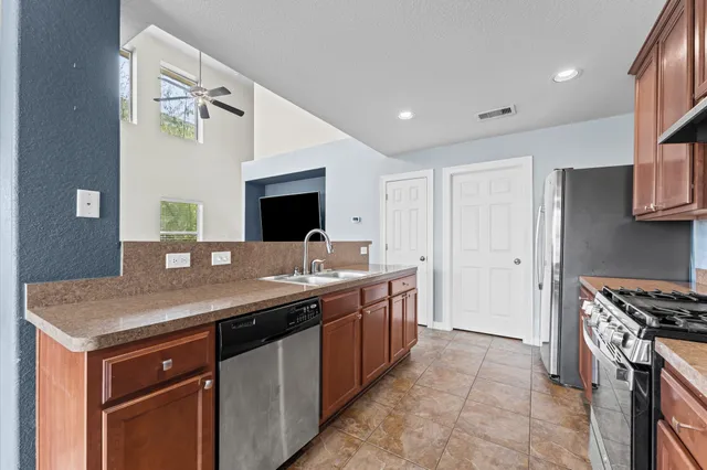 $272,000 | 18714 Walden Glen Circle, Humble, TX 77346