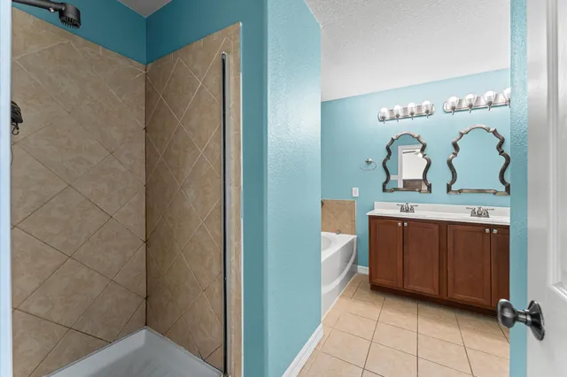 $272,000 | 18714 Walden Glen Circle, Humble, TX 77346