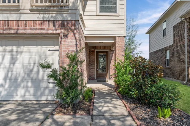 $272,000 | 18714 Walden Glen Circle, Humble, TX 77346