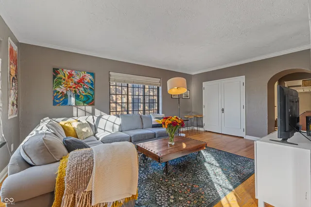 $194,900 | 5347 North College Avenue, Unit 202, Indianapolis, IN 46220