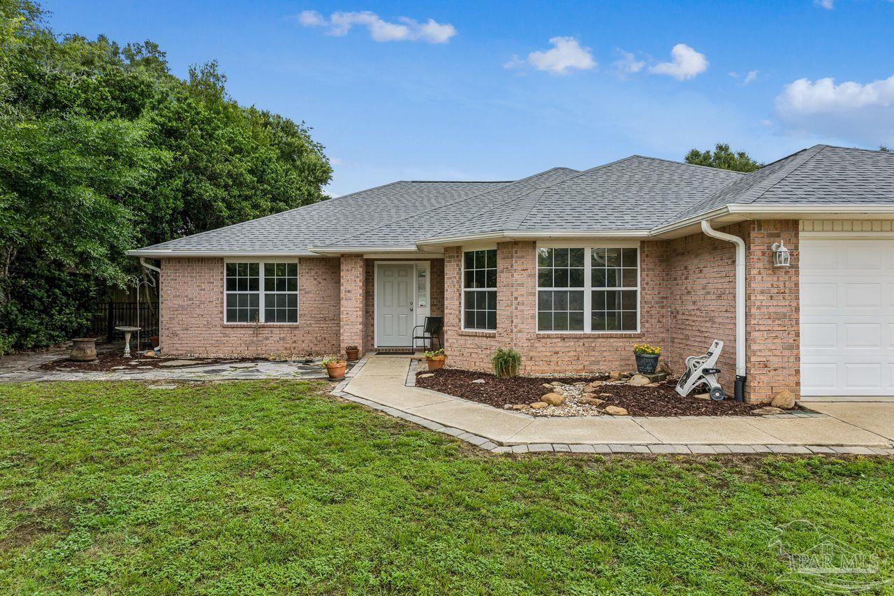 4952 Timber Ridge Drive Pace, FL 32571 - Photo 3 of 35
