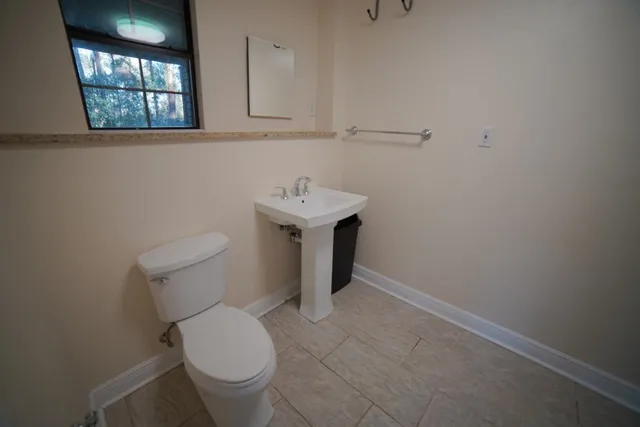 $2,500 | 3384 Barrow Hill Trail, Tallahassee, FL 32312