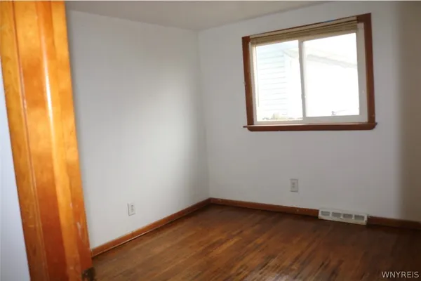 $359,900 | 35 Crandon Boulevard, Cheektowaga, NY 14225