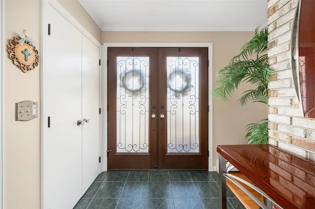 $699,900 | 46 Forest View Drive, North Providence, RI 02904