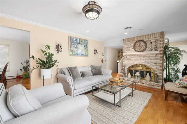 $699,900 | 46 Forest View Drive, North Providence, RI 02904