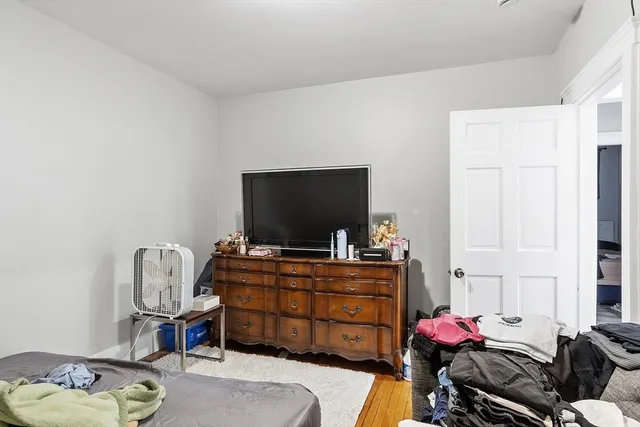 $849,900 | 12 Windsor Street, Worcester, MA 01605