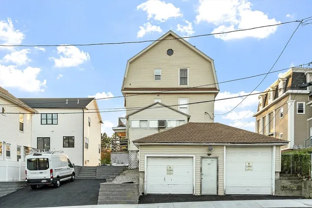 $849,900 | 12 Windsor Street, Worcester, MA 01605