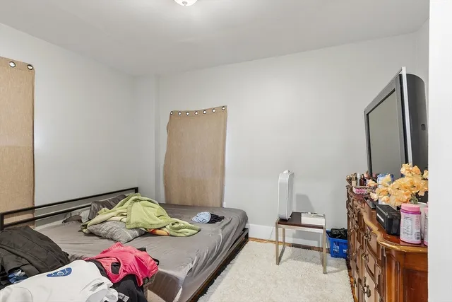 $849,900 | 12 Windsor Street, Worcester, MA 01605