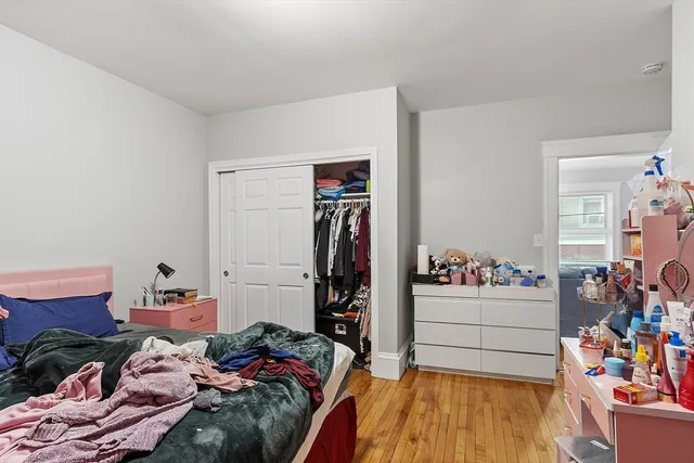 $849,900 | 12 Windsor Street, Worcester, MA 01605