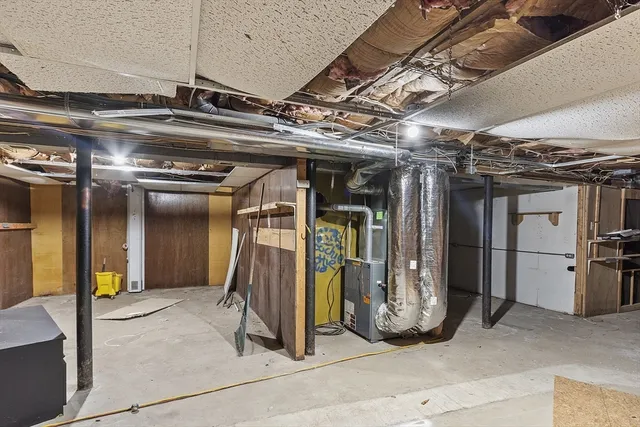 $849,900 | 12 Windsor Street, Worcester, MA 01605