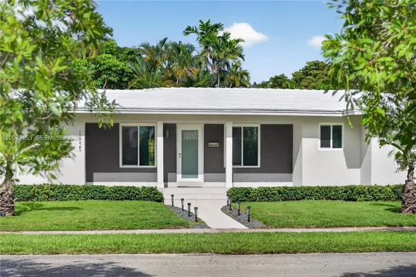 $4,750 | 10025 Northeast 3rd Avenue, Miami Shores, FL 33138