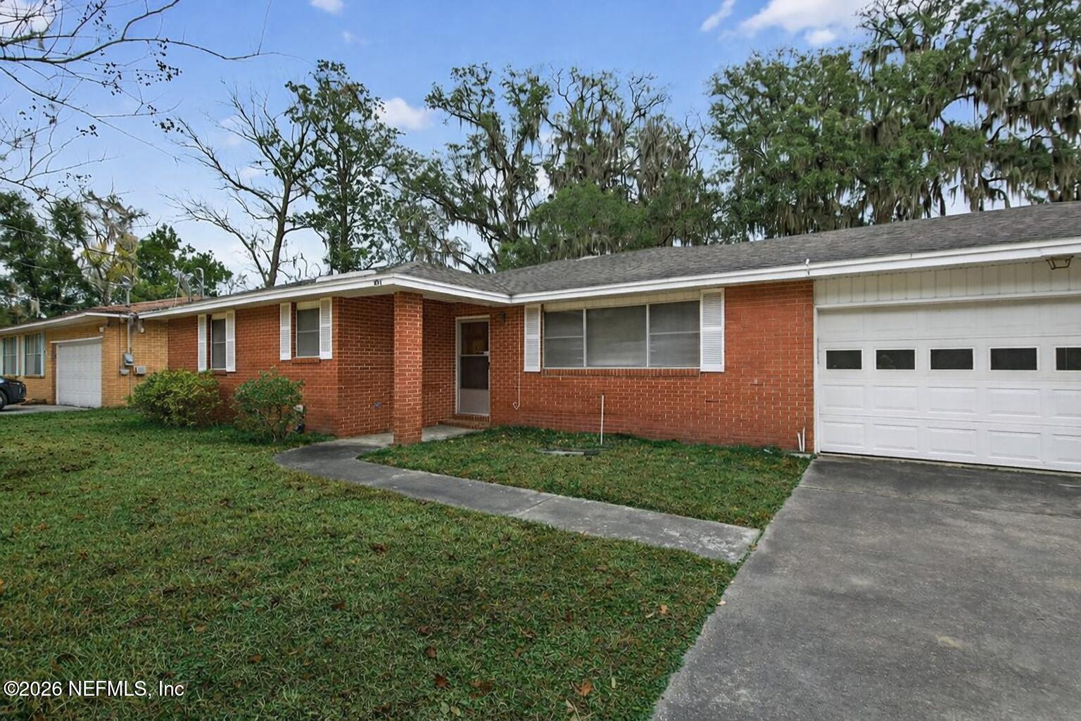 951 Grace Terrace Jacksonville, FL 32205 - Photo 1 of 27 Front E
