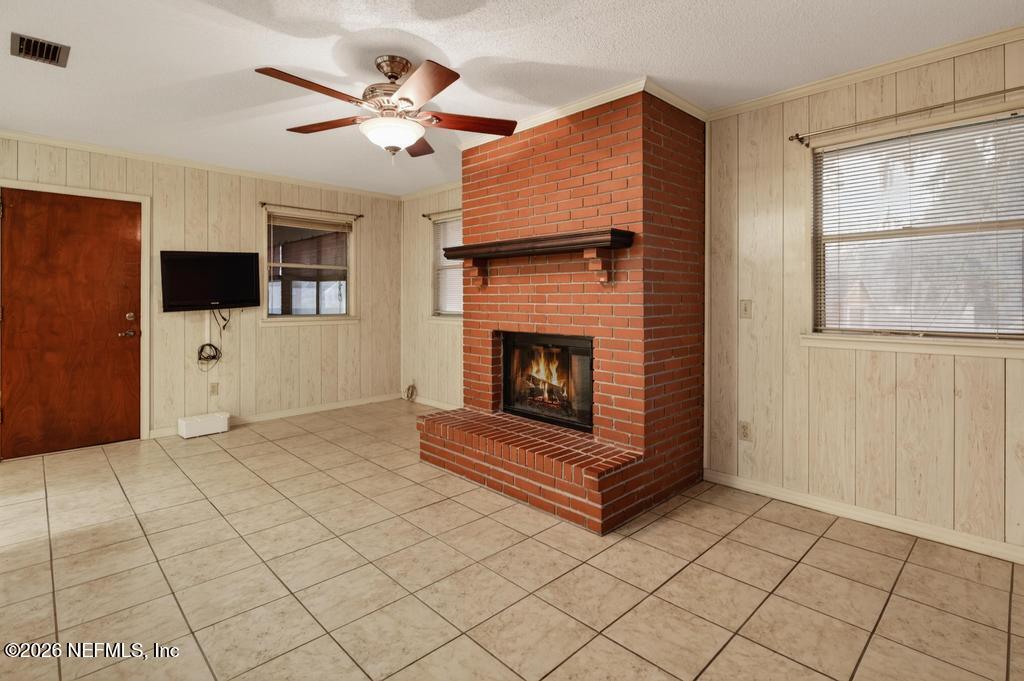 951 Grace Terrace Jacksonville, FL 32205 - Photo 11 of 27 Den