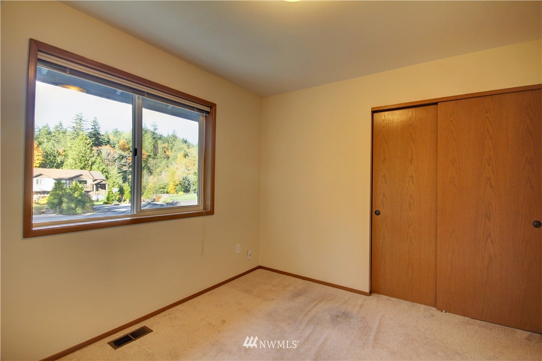 1929 Governor Road Bellingham, WA 98229 - Photo 18 of 25 Gallery Image 18