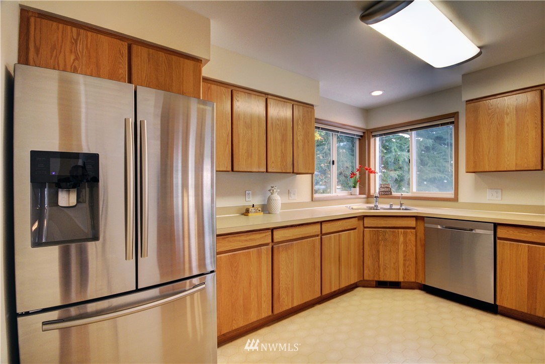1929 Governor Road Bellingham, WA 98229 - Photo 10 of 25 Gallery Image 10