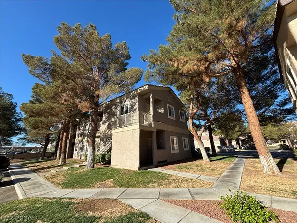 $1,295 | 5250 South Rainbow Boulevard, Unit 2050, Las Vegas, NV 89118