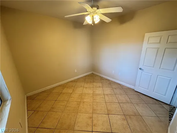 $1,295 | 5250 South Rainbow Boulevard, Unit 2050, Las Vegas, NV 89118