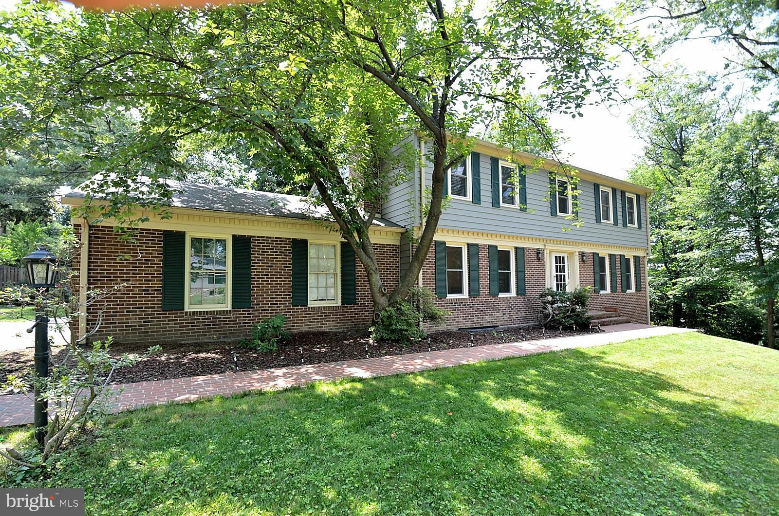 6315 Buffalo Ridge Road Falls Church, VA 22044 - Photo 1 of 29 Exterior (Front)