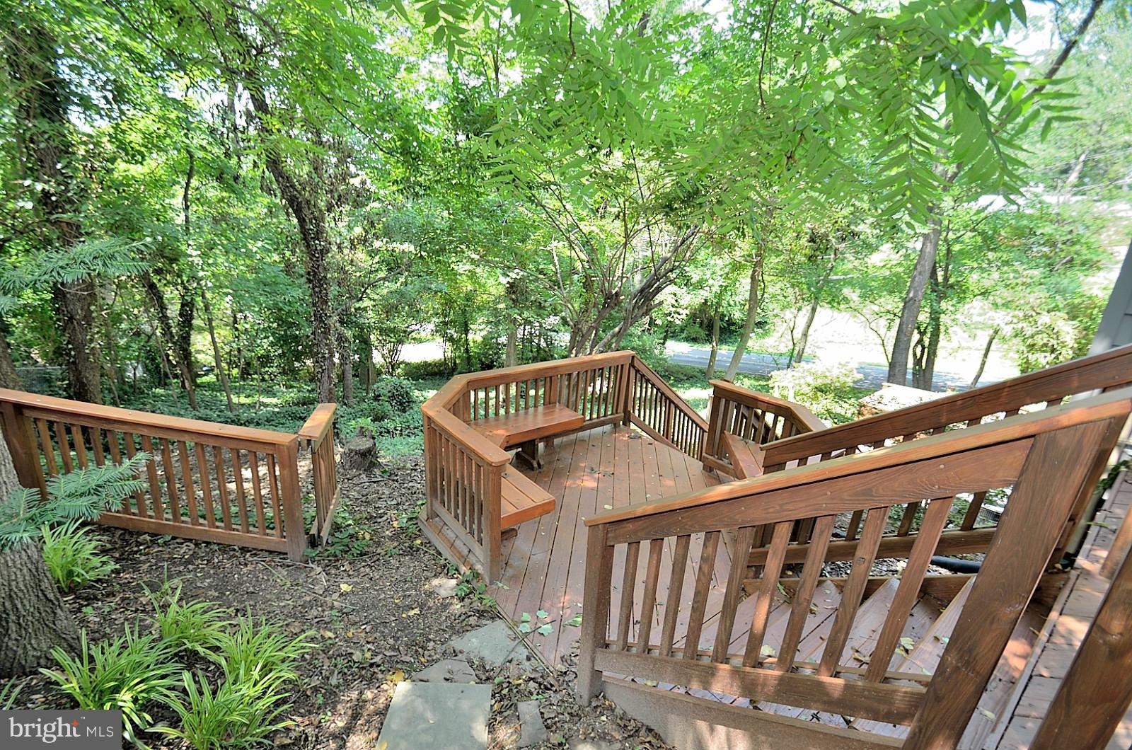 6315 Buffalo Ridge Road Falls Church, VA 22044 - Photo 27 of 29 Exterior (Rear)