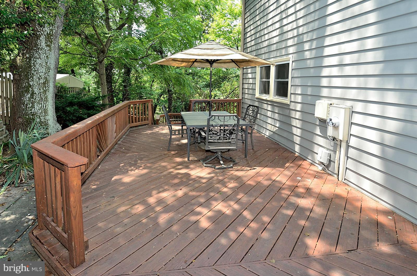 6315 Buffalo Ridge Road Falls Church, VA 22044 - Photo 28 of 29 Exterior (Rear)