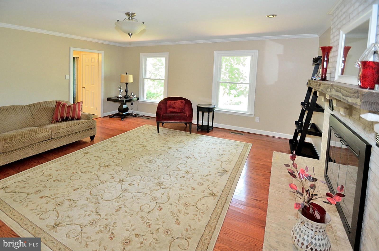 6315 Buffalo Ridge Road Falls Church, VA 22044 - Photo 6 of 29 Family Room