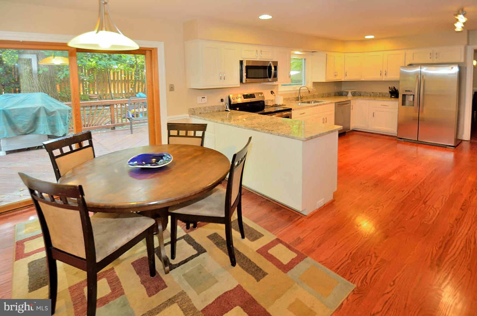 6315 Buffalo Ridge Road Falls Church, VA 22044 - Photo 8 of 29 Kitchen