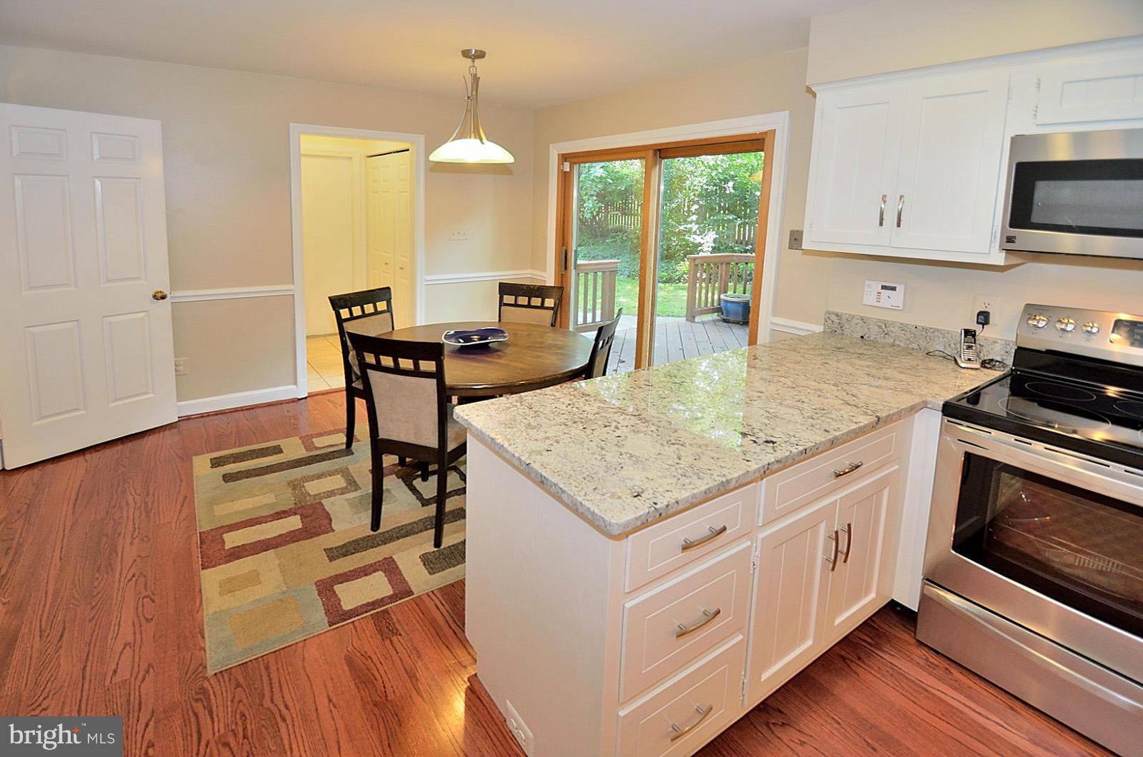 6315 Buffalo Ridge Road Falls Church, VA 22044 - Photo 10 of 29 Kitchen