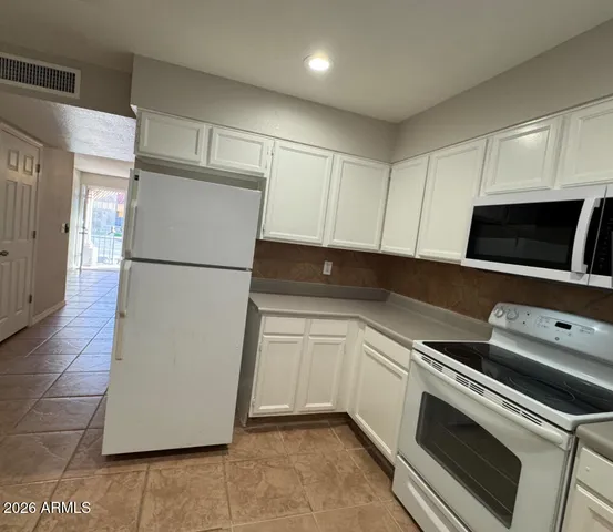 $1,695 | 3491 North Arizona Avenue, Unit 19, Chandler, AZ 85225