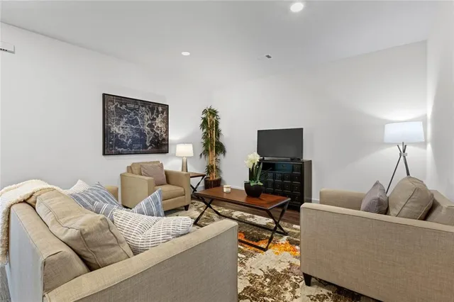 $1,999 | 705 Charles Hardy Parkway, Unit 18P, Dallas, GA 30157