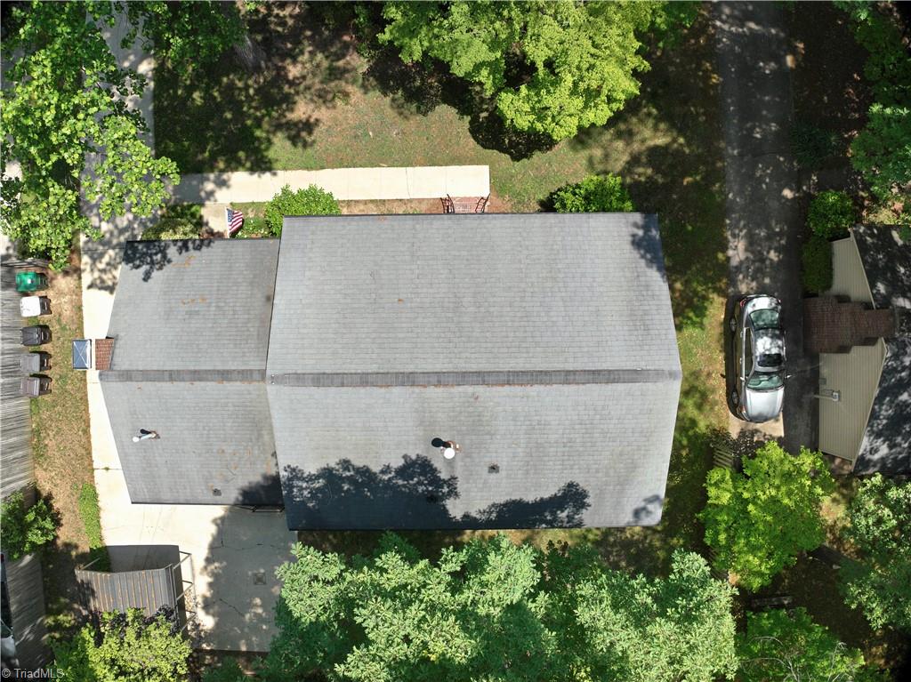 1711 Scarborough Road High Point, NC 27265 - Photo 5 of 33