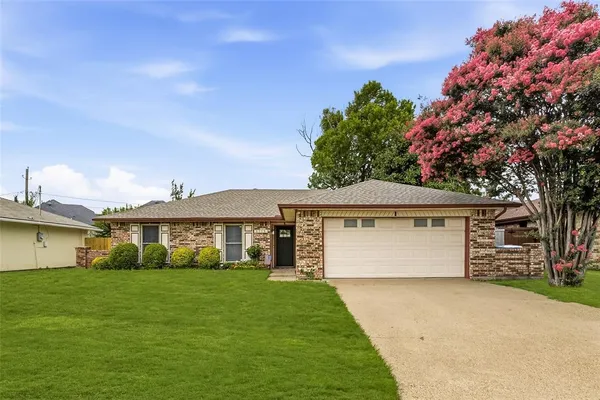 $315,000 | 2713 Yale Drive, Rowlett, TX 75088
