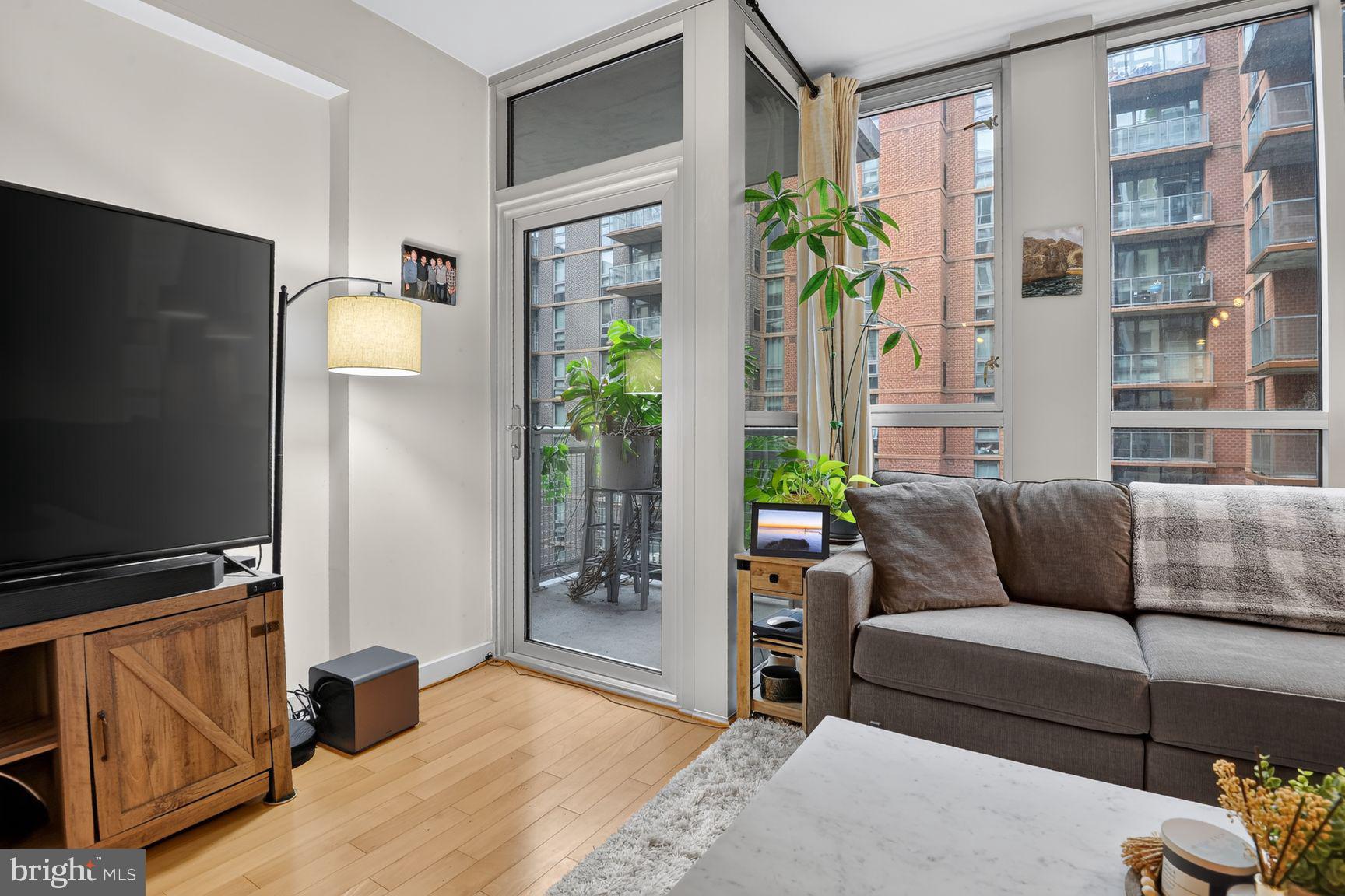 1025 First Street Southeast, Unit 701 Washington, DC 20003 - Photo 11 of 20