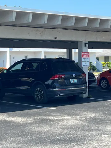 $2,000 | 143 West Court, Royal Palm Beach, FL 33411