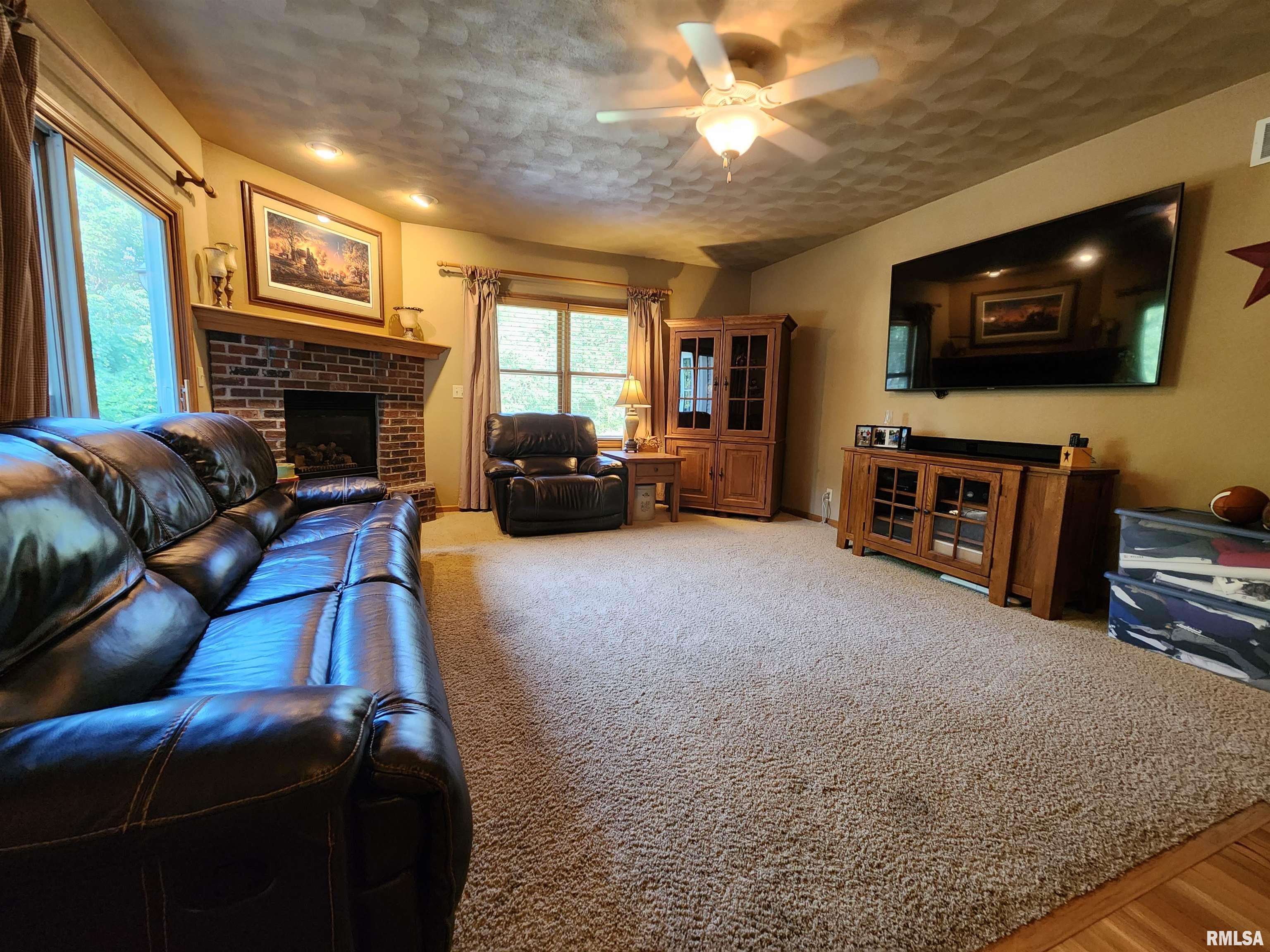 1916 North Ellory Road Peoria, IL 61615 - Photo 26 of 58 Gallery Image 26