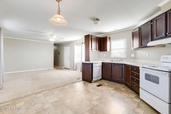 $130,000 | 245 Secretariat Lane, Rayne, LA 70578