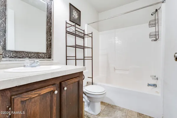 $130,000 | 245 Secretariat Lane, Rayne, LA 70578